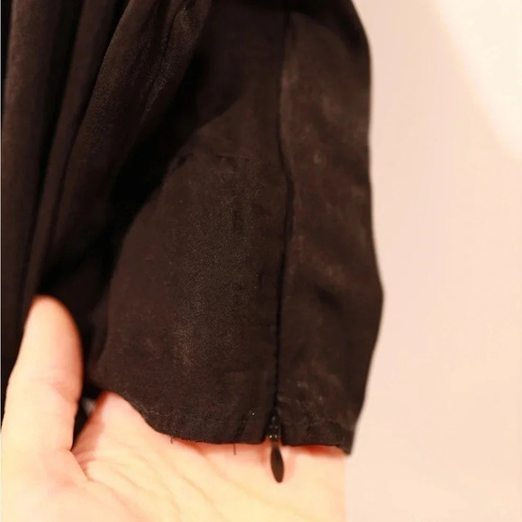 Only Satin Black Mille Cropped Satin Twist  Crop Top With Balloon Sleeves Large - Picture 9 of 10